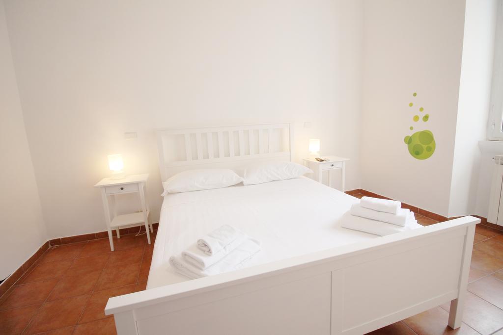 Colosseum Super Family Apartment Rzym Zewnętrze zdjęcie